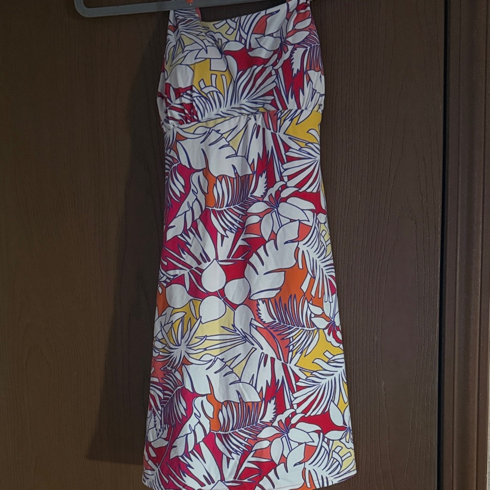 Land’s End Vibrant Tropical Leaf Print bathing suit swim dress - Picture 4 of 13
